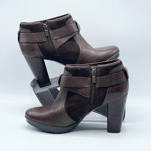 Clarks Ankle Booties Brown Ankle Belted 4 inch heel - Women’s 9M - Picture 5 of 9